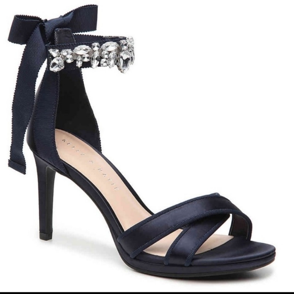 Kelly and Katie Black sandals 3.5 inch heels worn once